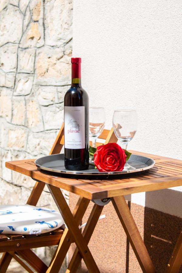 Studio Apartman Mirela Kastel Stafilic Kaštela Buitenkant foto