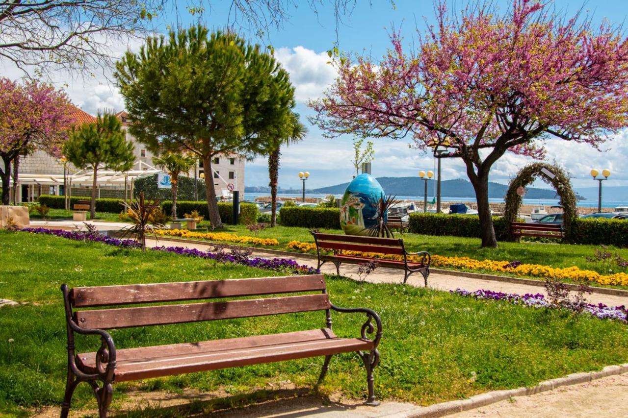 Studio Apartman Mirela Kastel Stafilic Kaštela Buitenkant foto